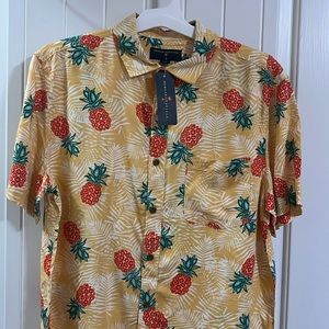Margaritaville pineapple men’s shirt